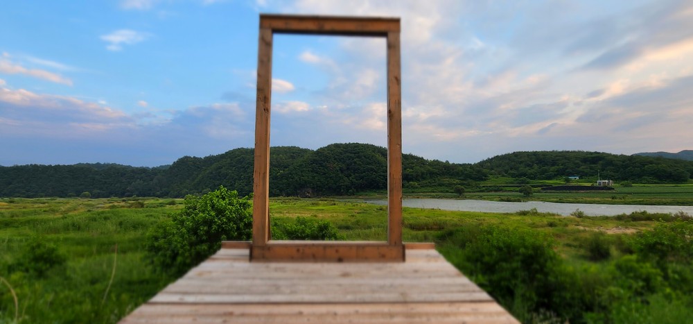 냉장고 안의 세상 (  THE WORLD IN THE FRIDGE )