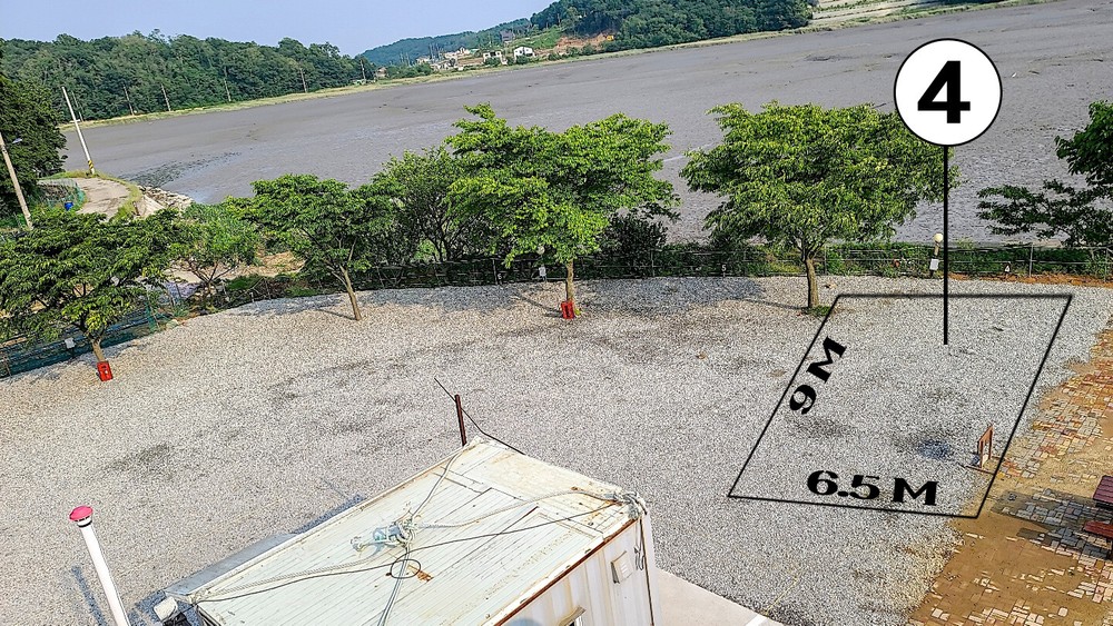 site 04