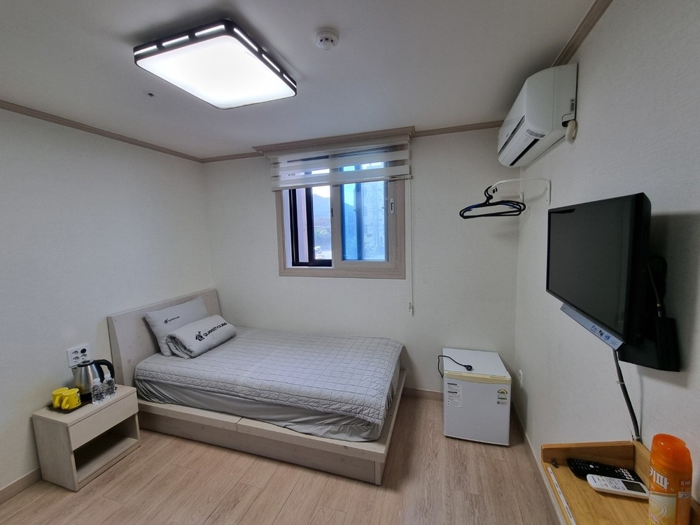 싱글룸 207호