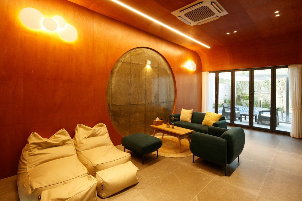 Room 1