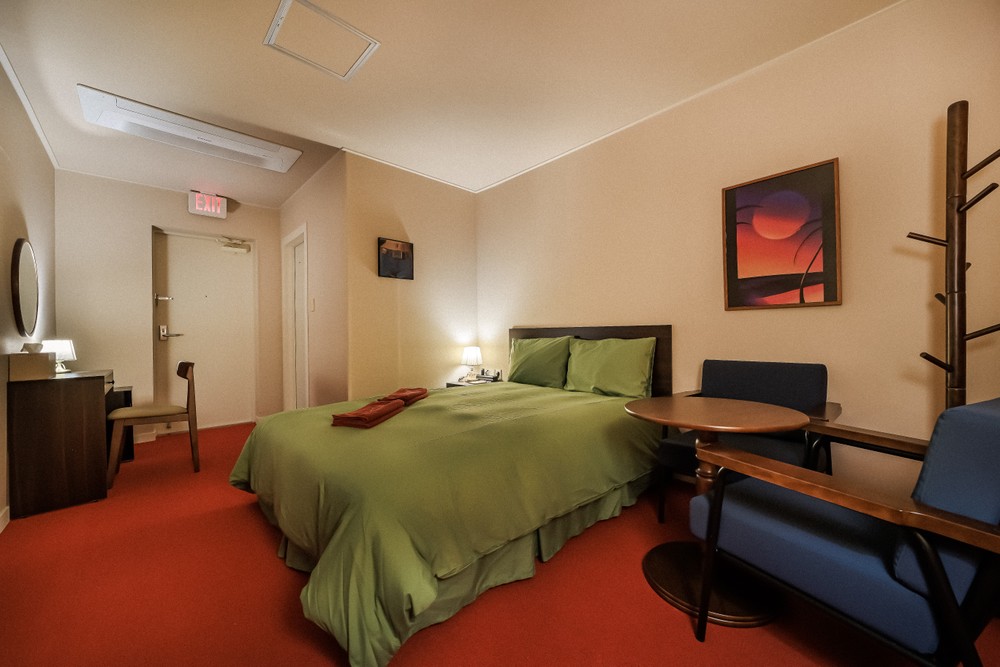 104호 (Double Room)