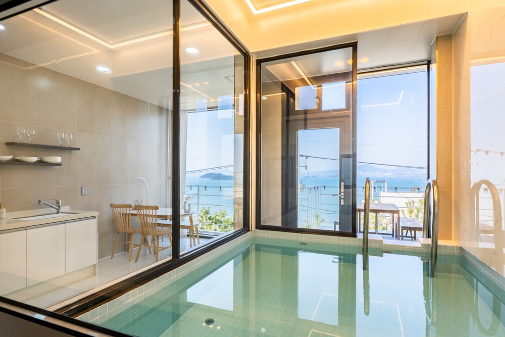 PRIVATE POOL VILLA-A