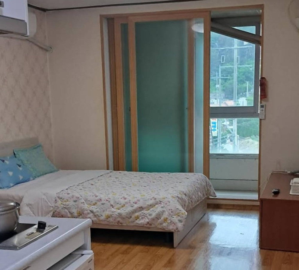 305호(침대)