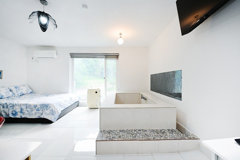 406 Forest spa