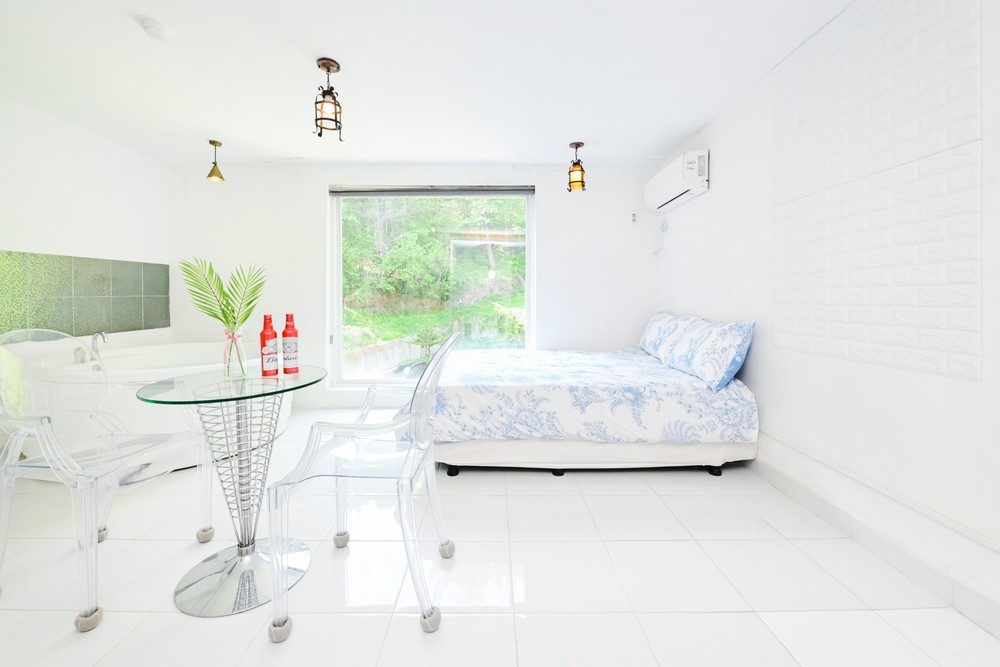 505 Forest spa