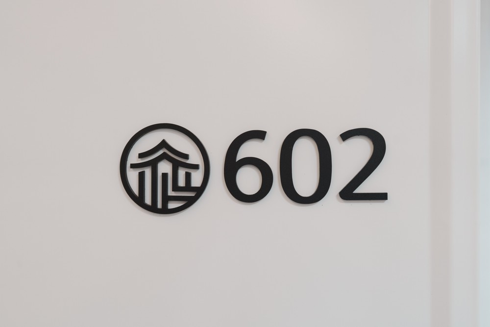 602