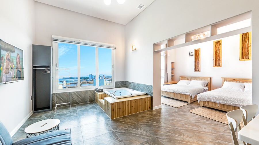Suite301(스파,트윈베드)